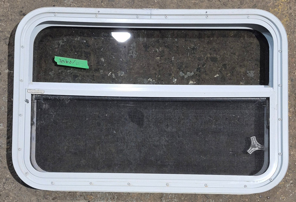 Used White Radius Opening Window : 29 1/2" W x 19 1/4" H x 1 7/8" D