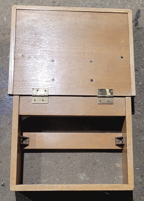 Used Wooden Doghouse Console Cover With 2 Cupholder Spaces