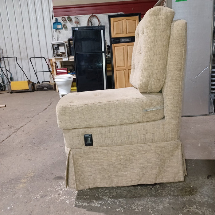 Used Young Farts RV Parts RV Chair - 19″ X 25″ X 37.5″