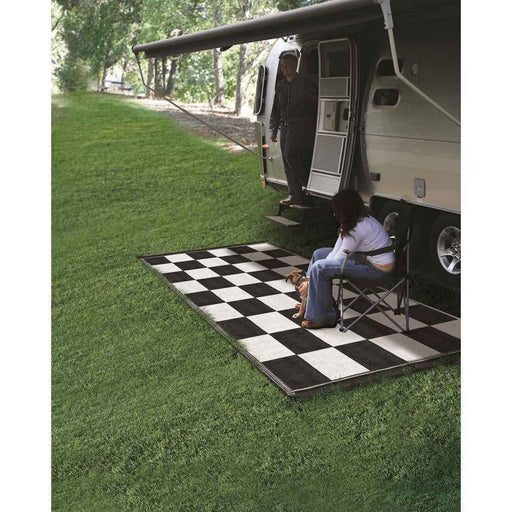 Buy Camco 59833 Black & White Checkered Reversible Outdoor Mat-6' X 9' -