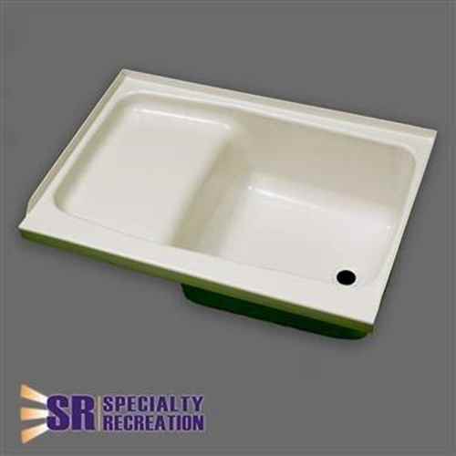 Buy Specialty Recreation ST2440PR Step Tub 24 X 40 Right Hand Parch - Tubs